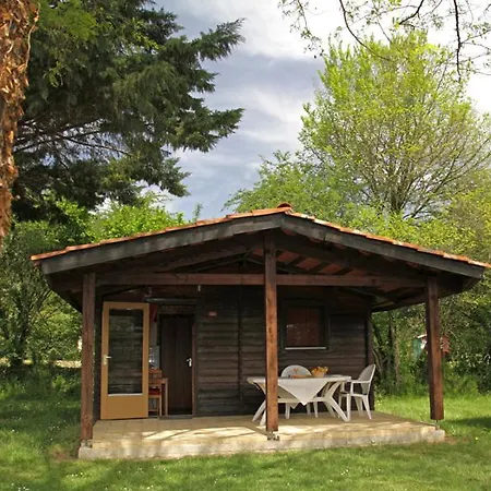 Campeggio Et Chateau Du Haget 3*