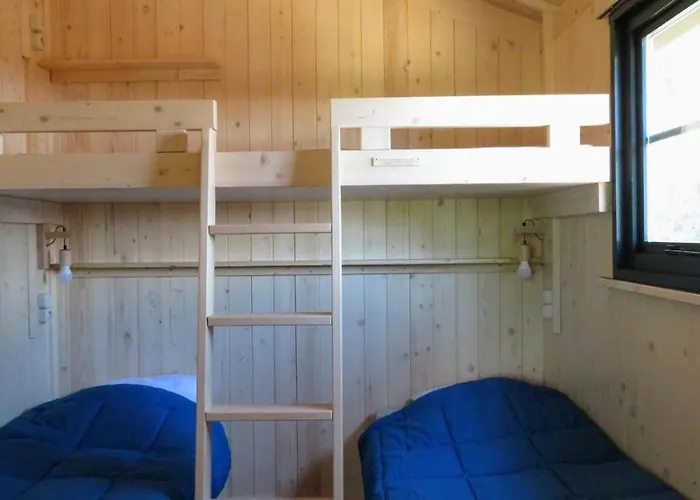 Et Chateau Du Haget 营地 3*