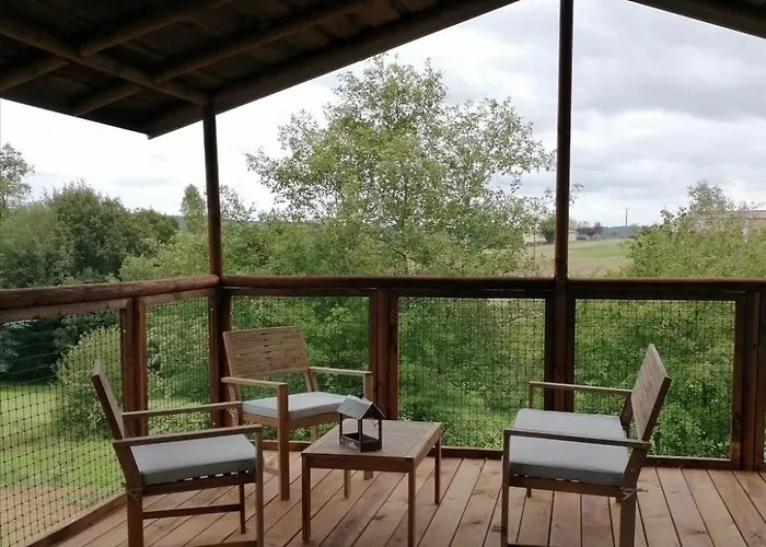 Et Chateau Du Haget 3* Montesquiou