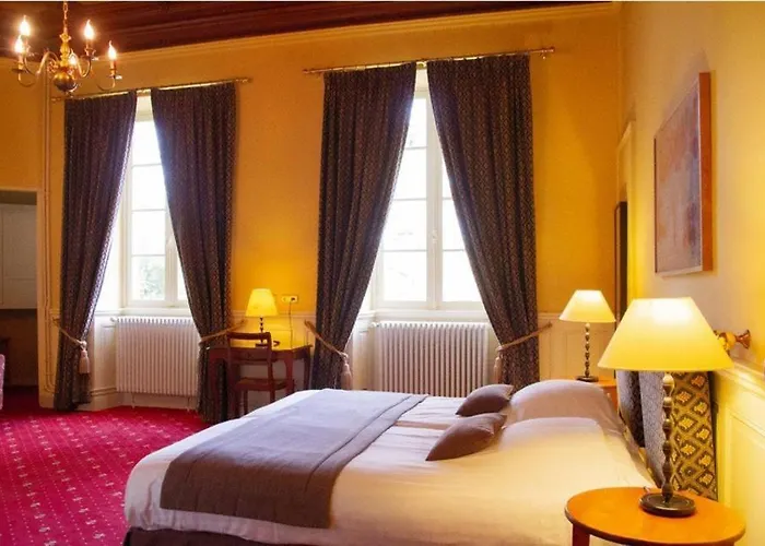 营地 Et Chateau Du Haget 3*