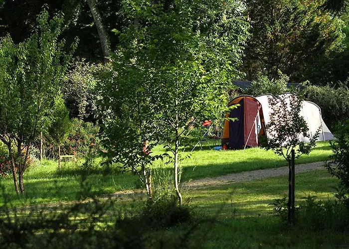 营地 Et Chateau Du Haget 3*