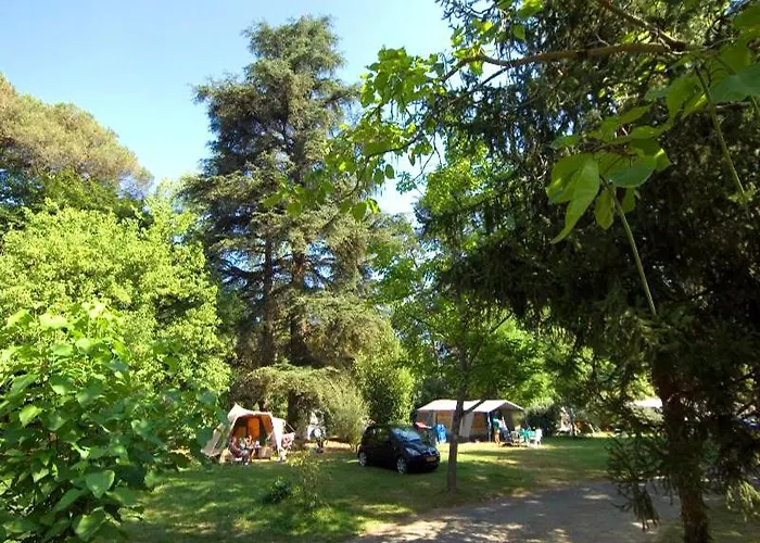 营地 Et Chateau Du Haget Montesquiou